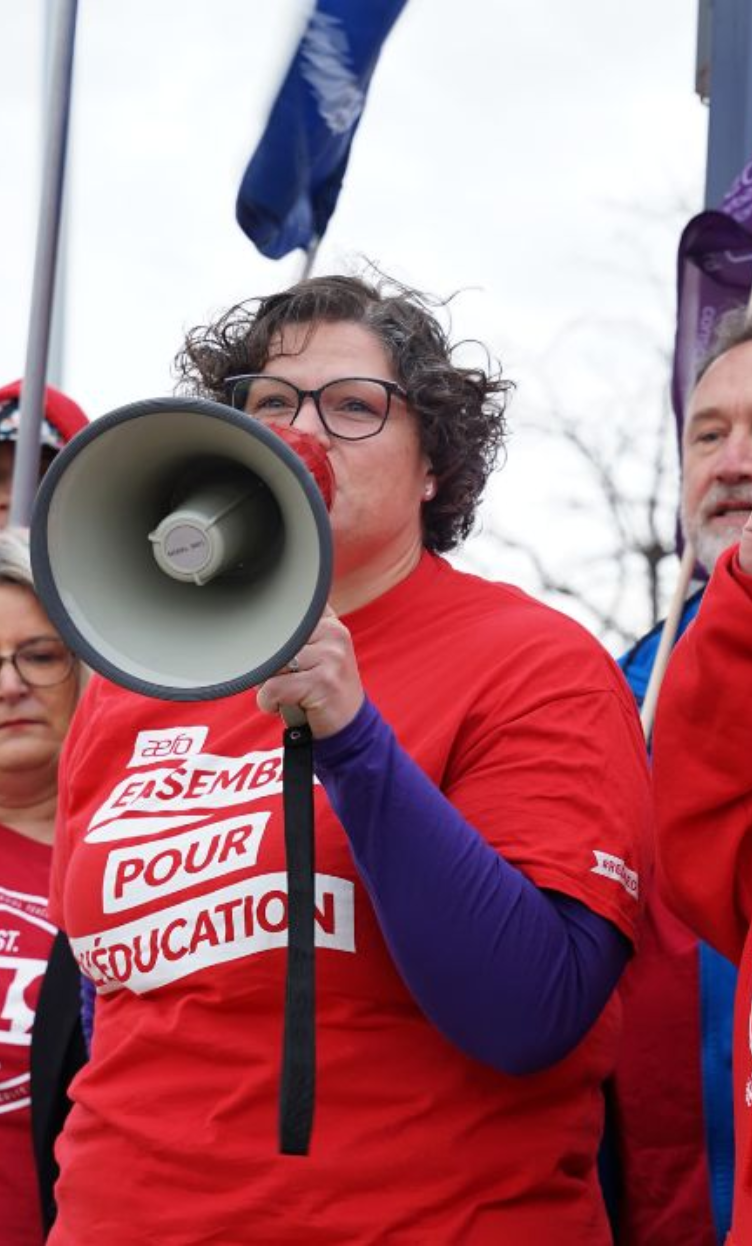 La solidarité intersyndicale à la défense de l’éducation financée par les fonds publics en Ontario
